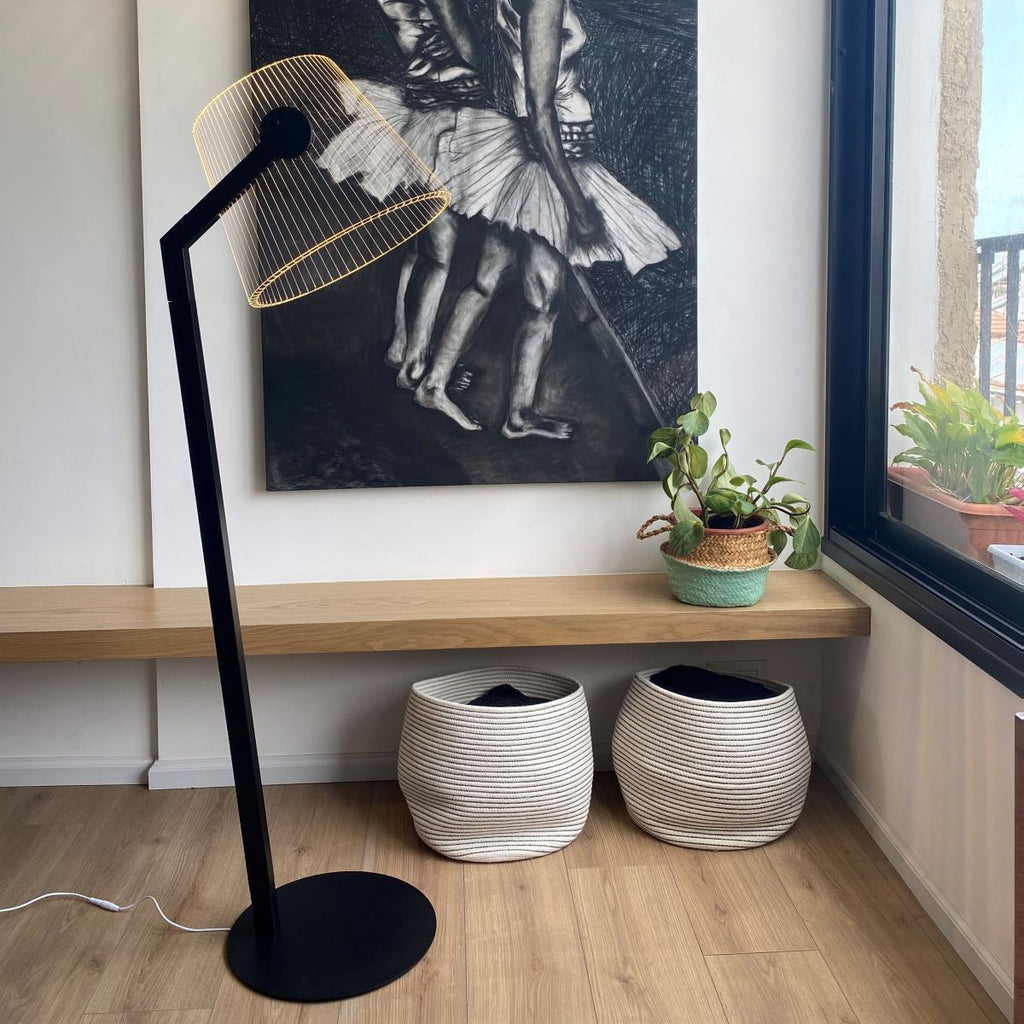 מנורה עומדת לסלון | סטודיו צ'חה, עיצוב מקורי ישראלי